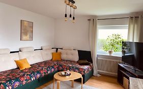 Voll ausgestattete, helle Ferienwohnung auf 80 qm